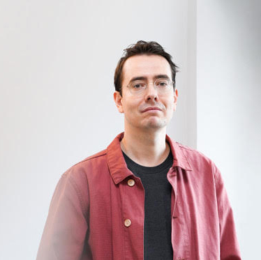 Stephane Halmai Voisard 스테판 알마이 보이사르 스위스 로잔 ECAL 예술 및 디자인 대학 산업디자인 학사 프로그램 책임자 복사